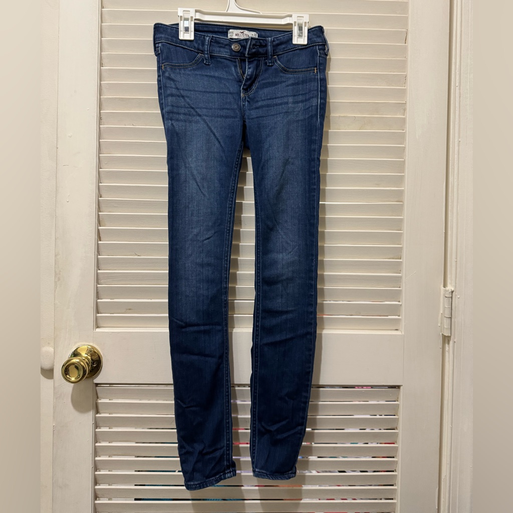 Hollister Women's Low Rise Skinny Jeans - Dark Blue